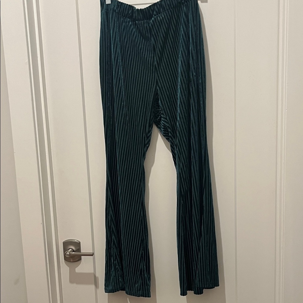 SHEIN Curve Dark Green Striped Velvet Pants